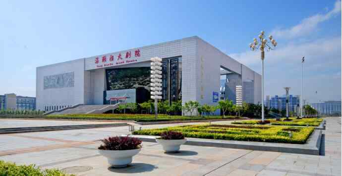 汤显祖大剧院.jpg